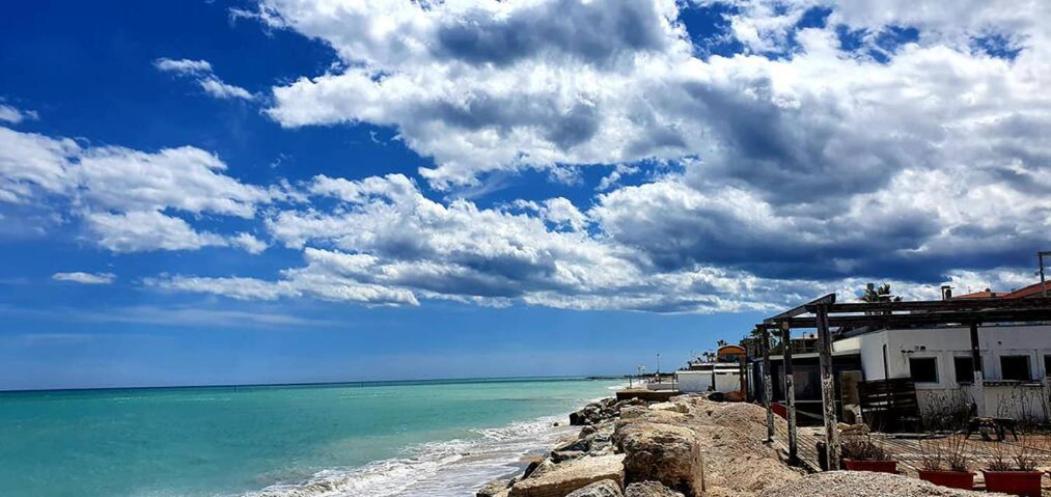 Le Camelie -Appartamenti Nuovi Porto SantʼElpidio Exterior foto